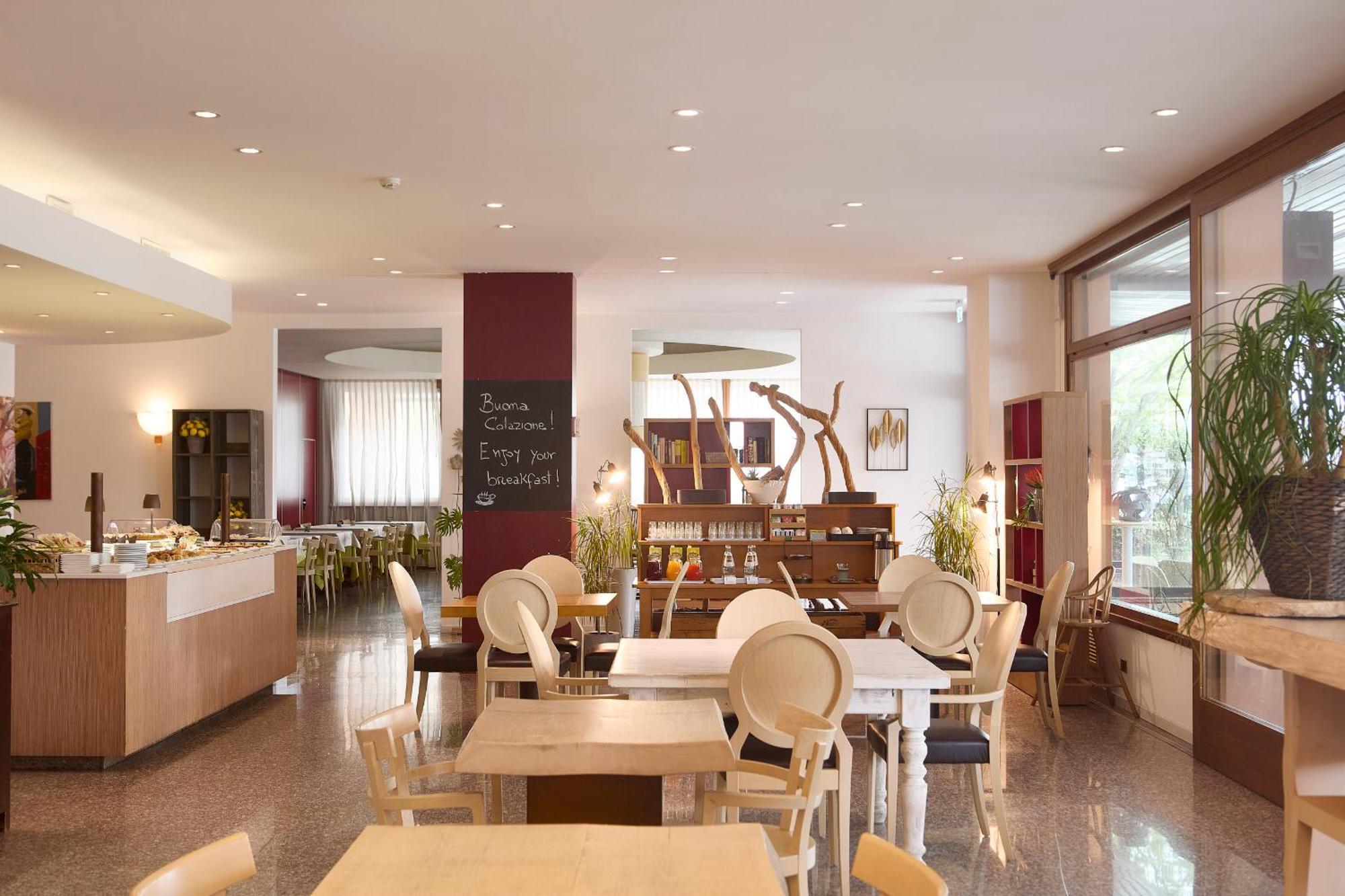Hotel Eurorest Conegliano Exterior foto